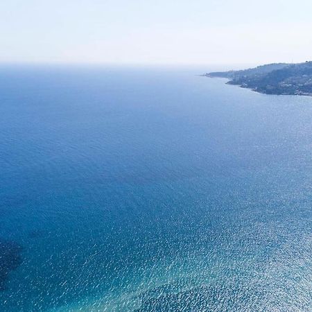 Apartamento Il Grande Blu - Vista Panoramica Sul Golfo Ospedaletti Exterior foto